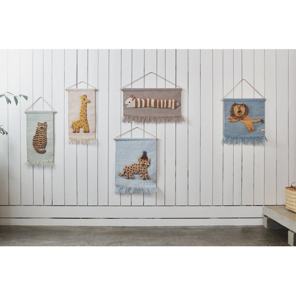 Jumping Lion Wallhanger