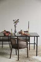 SESIA dining table, shiny black